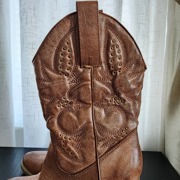Very Volatile Denver western boot size 8 nwot vegan leather - Picture 4 of 11